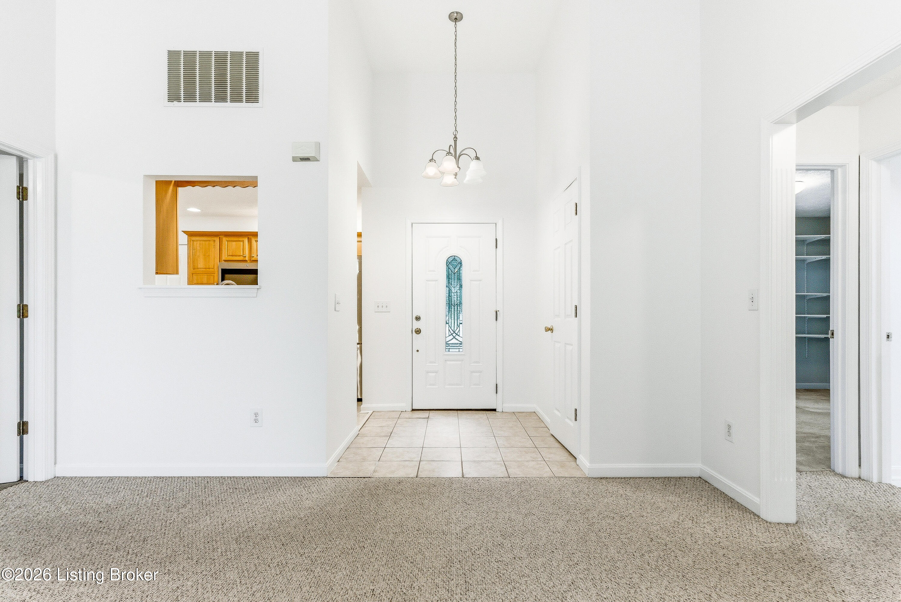 7217 Meadow Ridge Dr Property Photo 4
