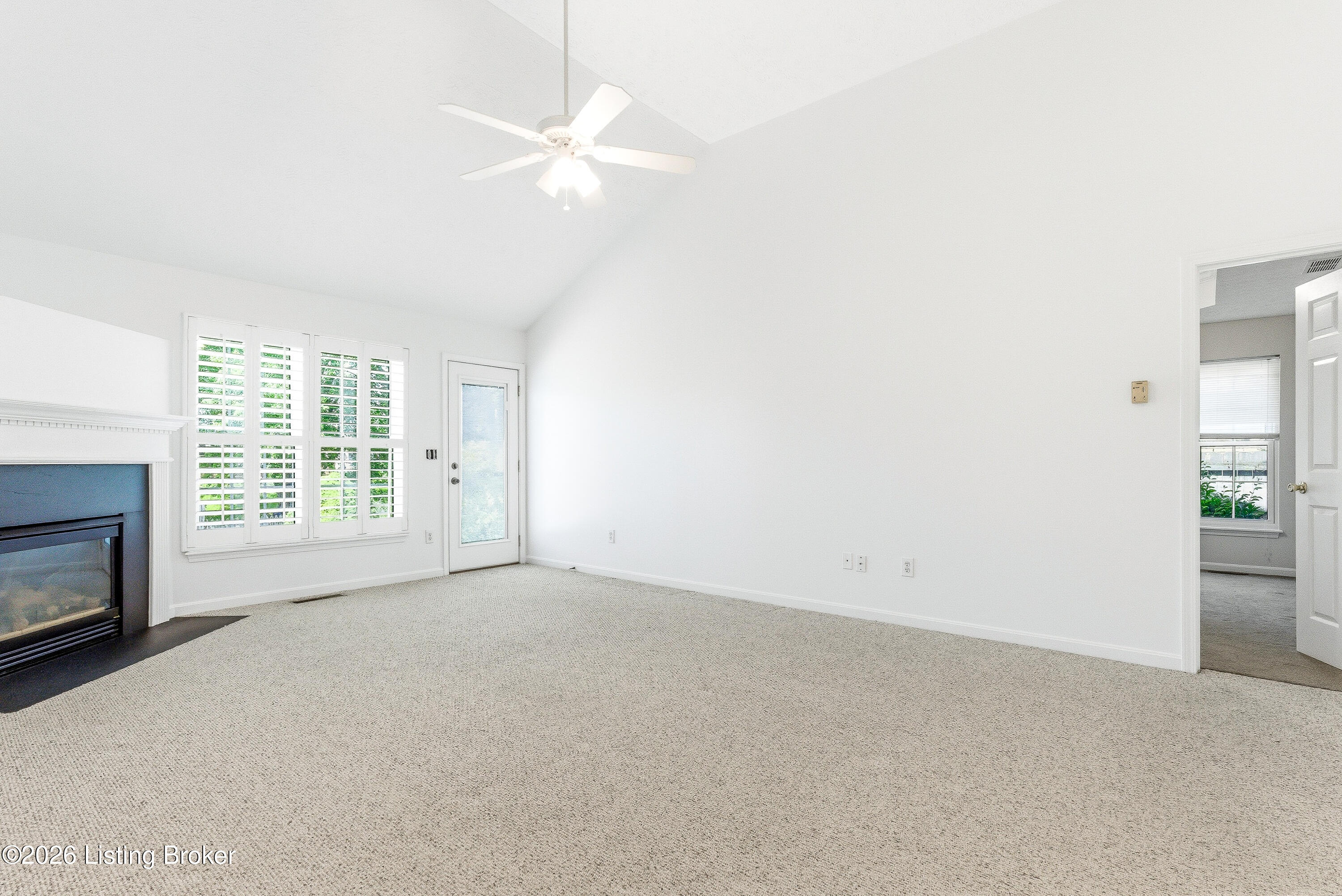 7217 Meadow Ridge Dr Property Photo 7