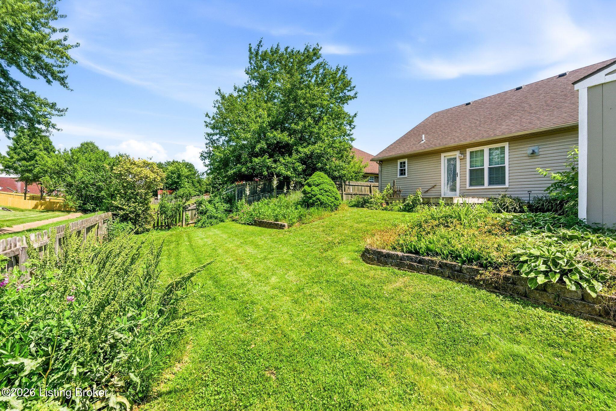 7217 Meadow Ridge Dr Property Photo 26