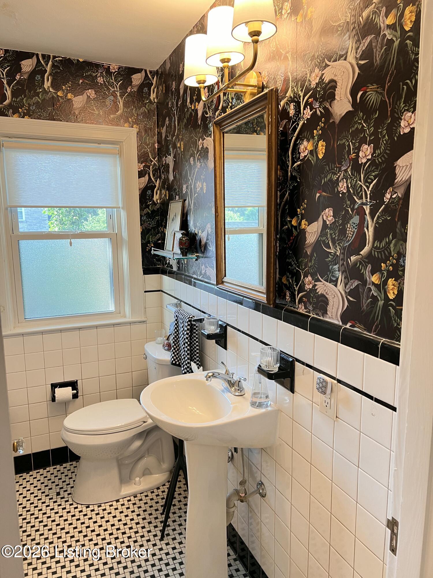 2230 Wadsworth Ave Property Photo 18
