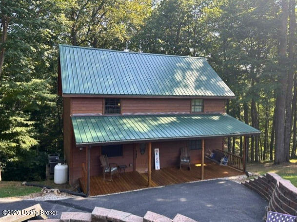215 Carver Dr Property Photo 1