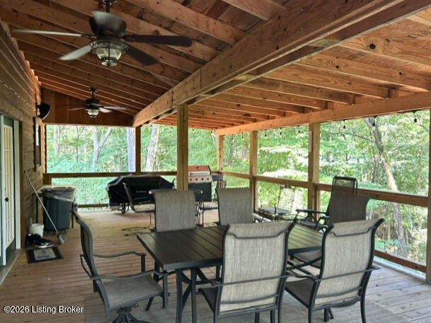 215 Carver Dr Property Photo 8