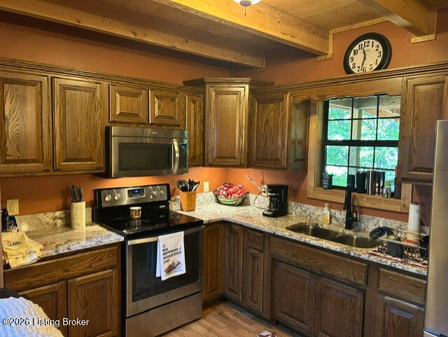 215 Carver Dr Property Photo 10