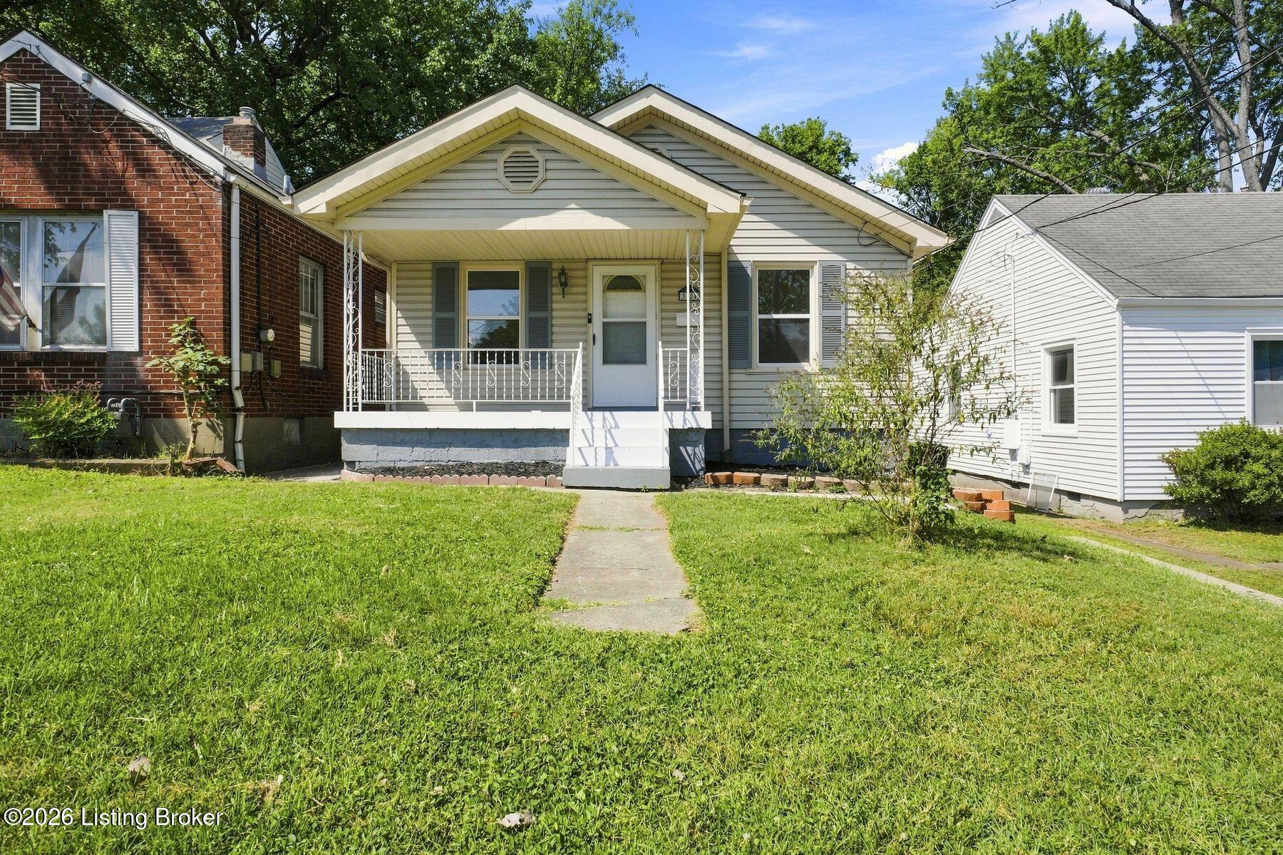 3724 Center St Property Photo 1