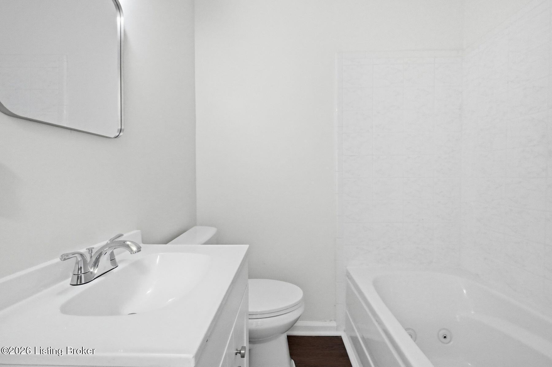 3724 Center St Property Photo 17