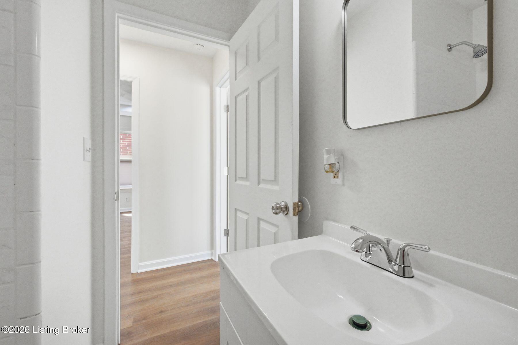 3724 Center St Property Photo 18