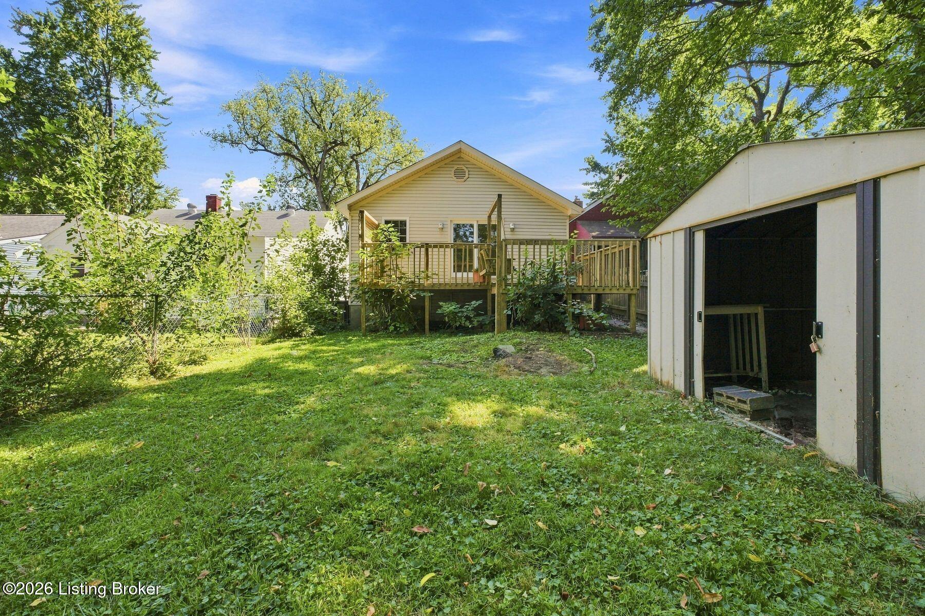 3724 Center St Property Photo 28