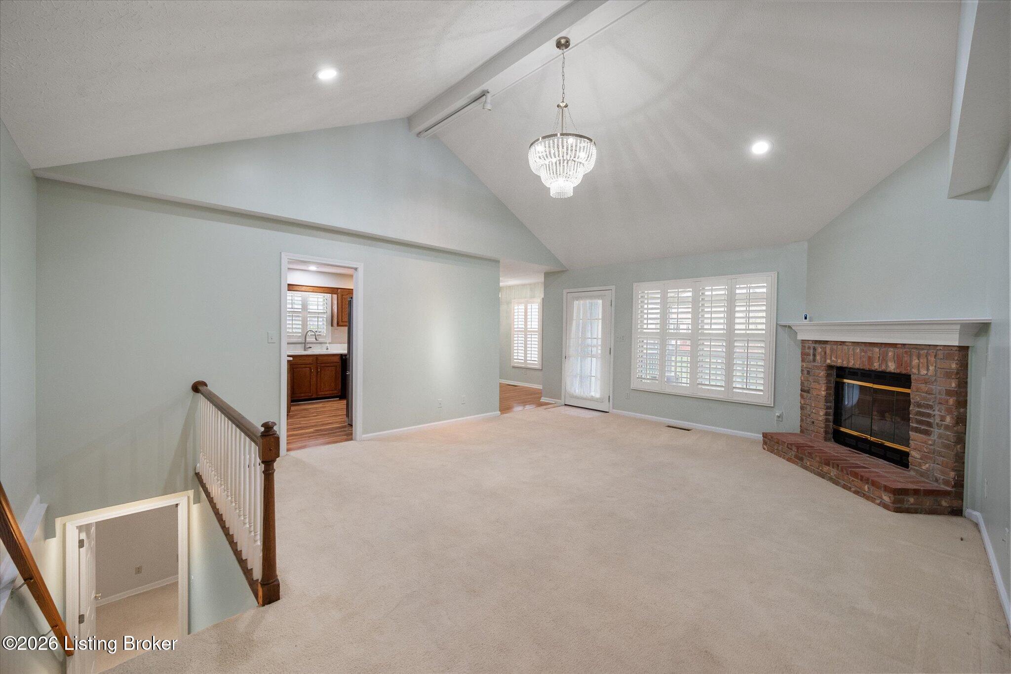413 Sam Dr Property Photo 5