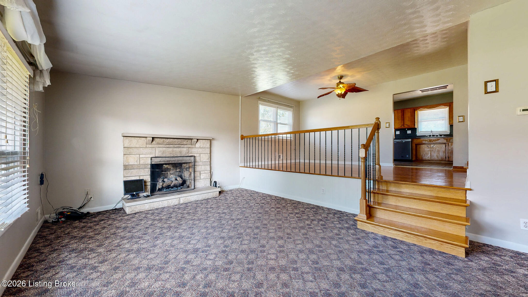 305 Harpers Ferry Rd Property Photo 2