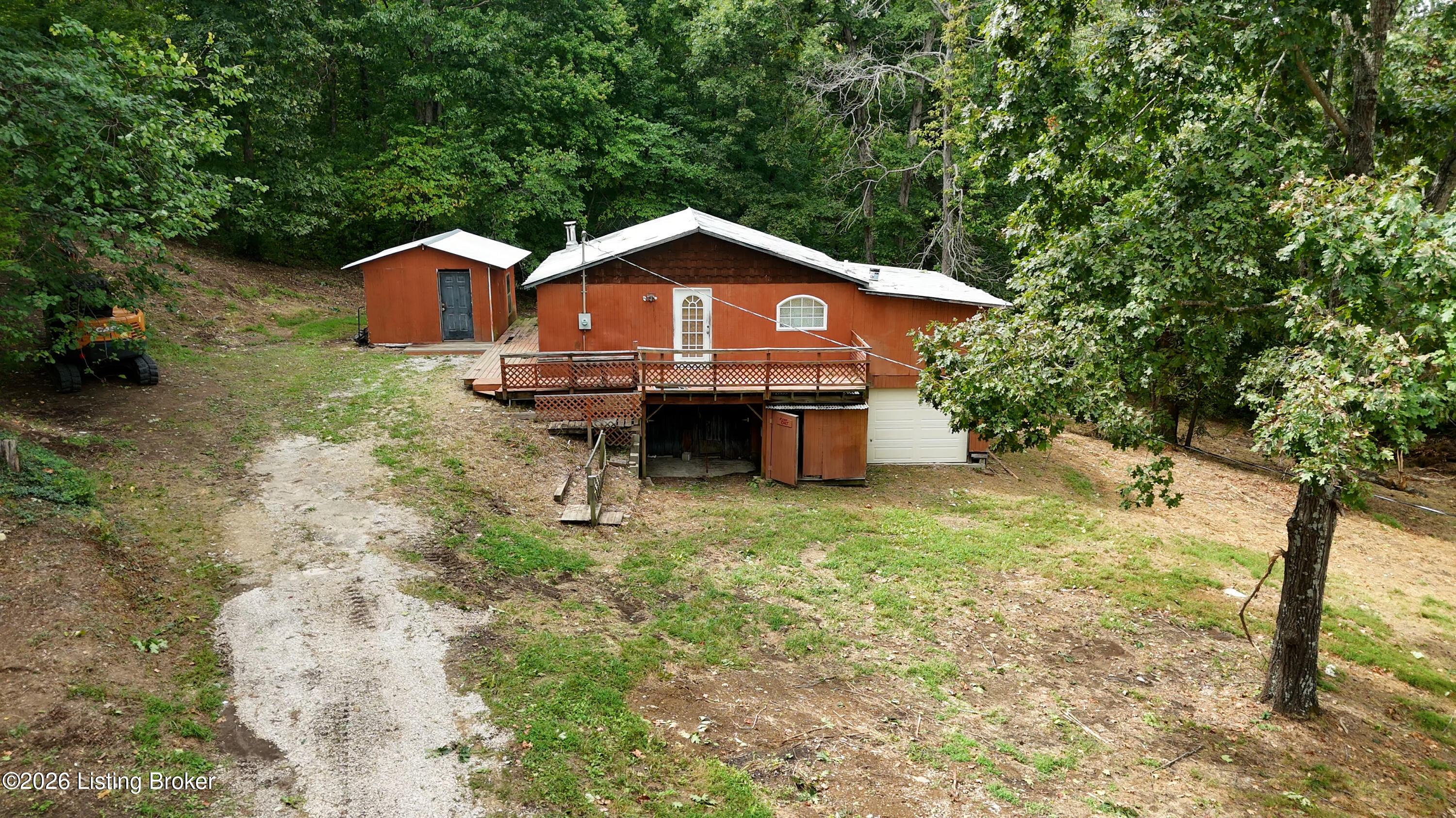16305 Cub Run Hwy Property Photo 4