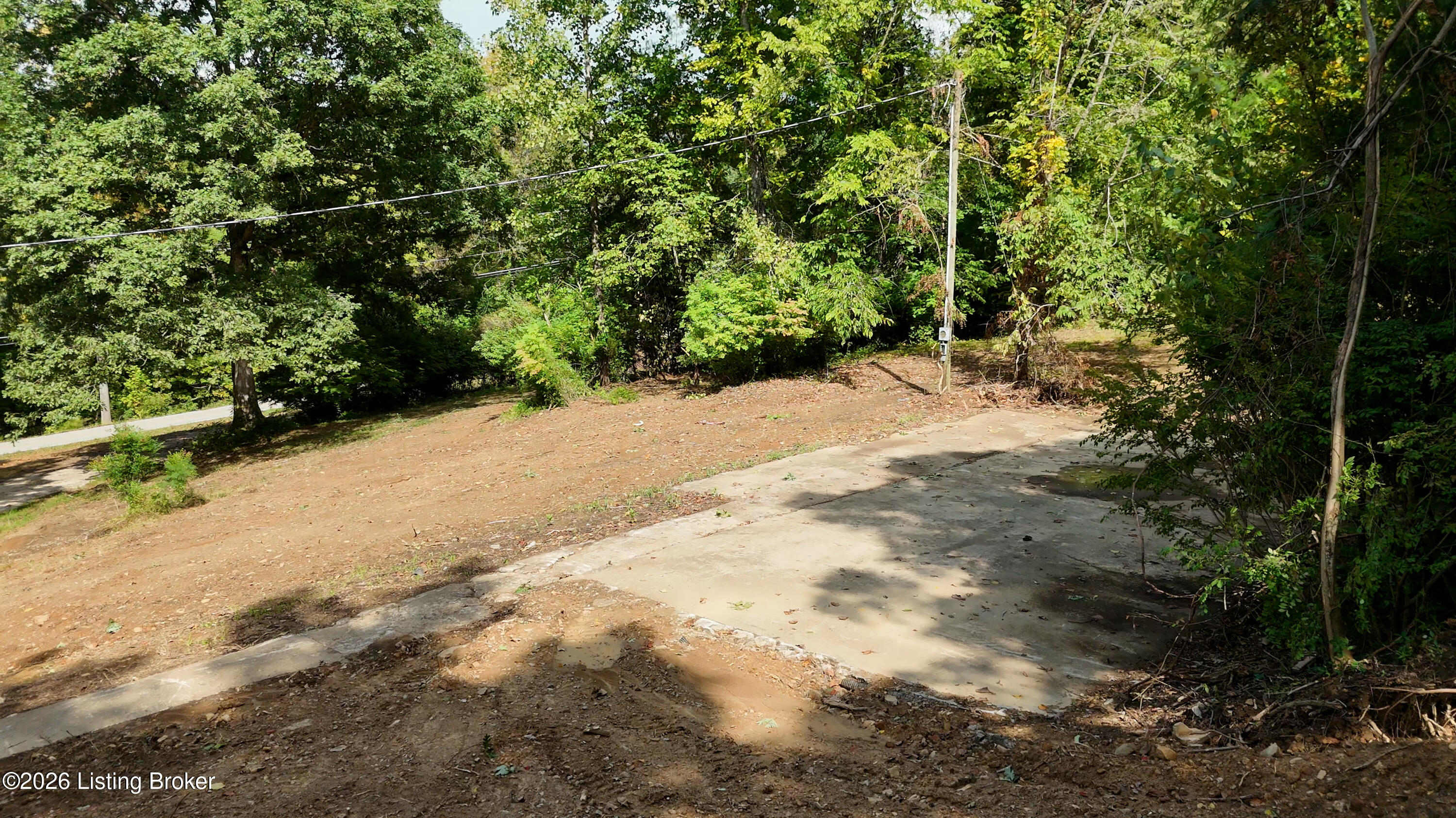 16000 Cub Run Hwy Property Photo 3