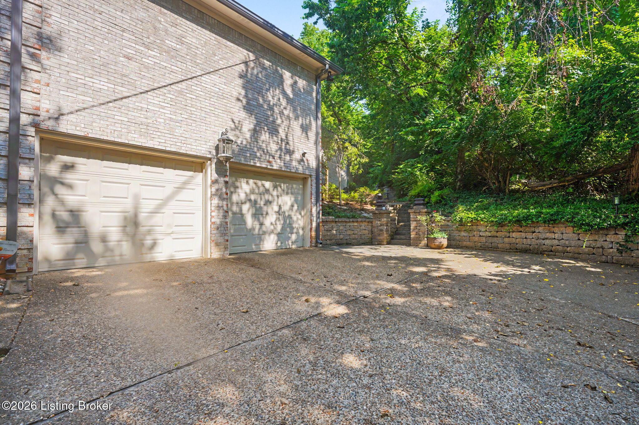 2811 Alta Vista Ct Property Photo 17