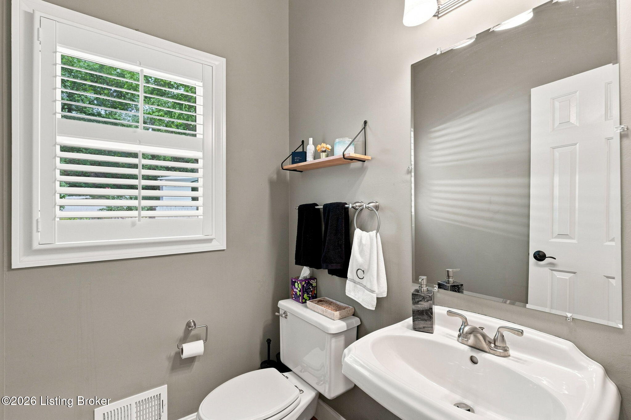 2811 Alta Vista Ct Property Photo 49
