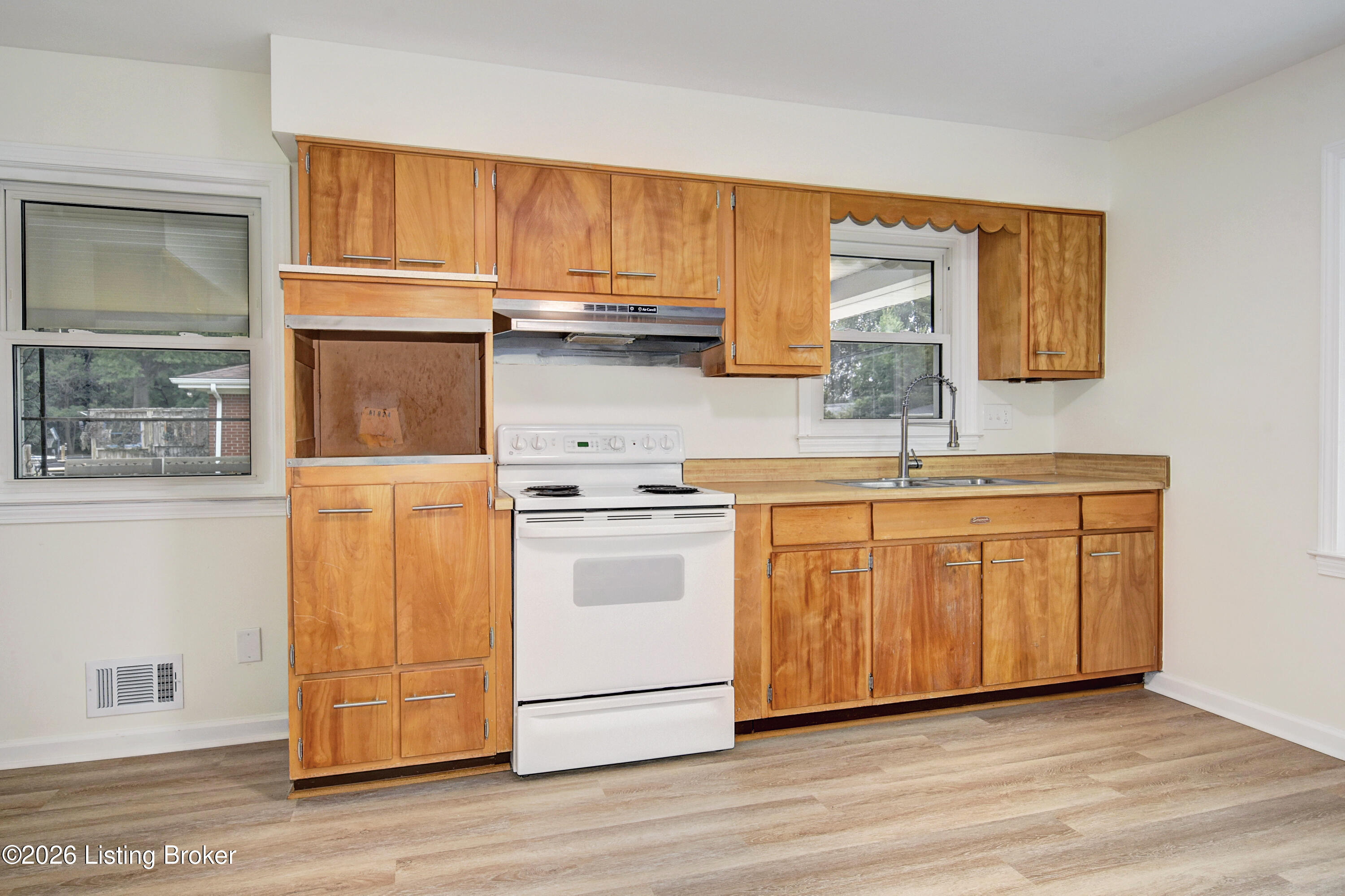 6701 Morning Star Way Property Photo 7