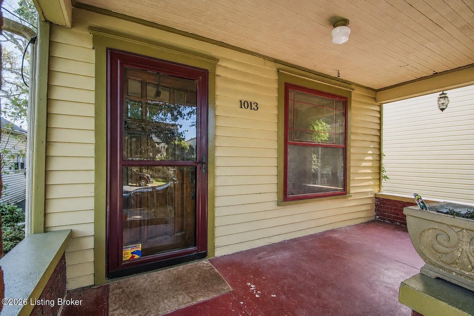 1013 Ash St Property Photo 26
