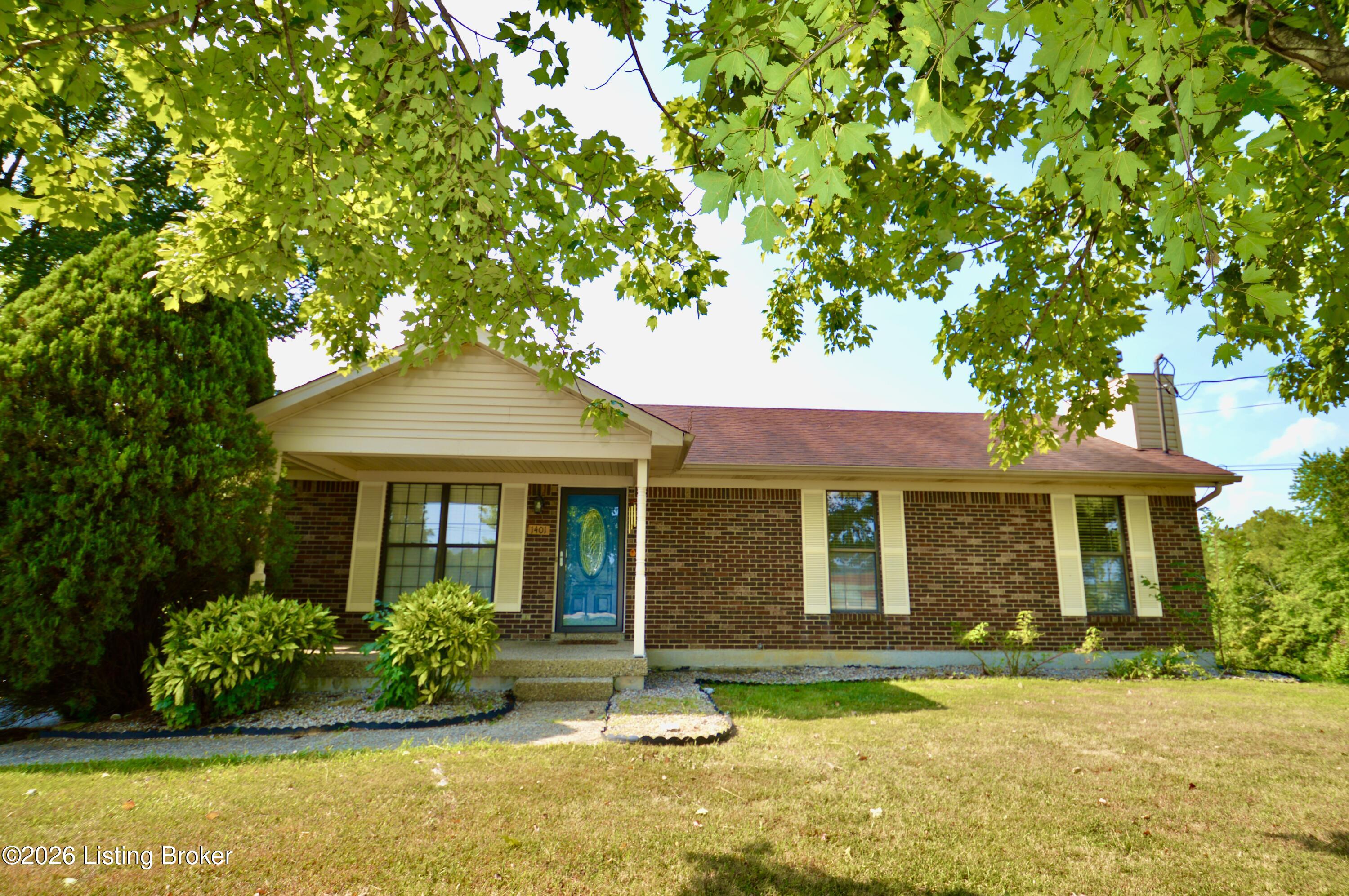 1401 Brooks Hill Rd Property Photo 1