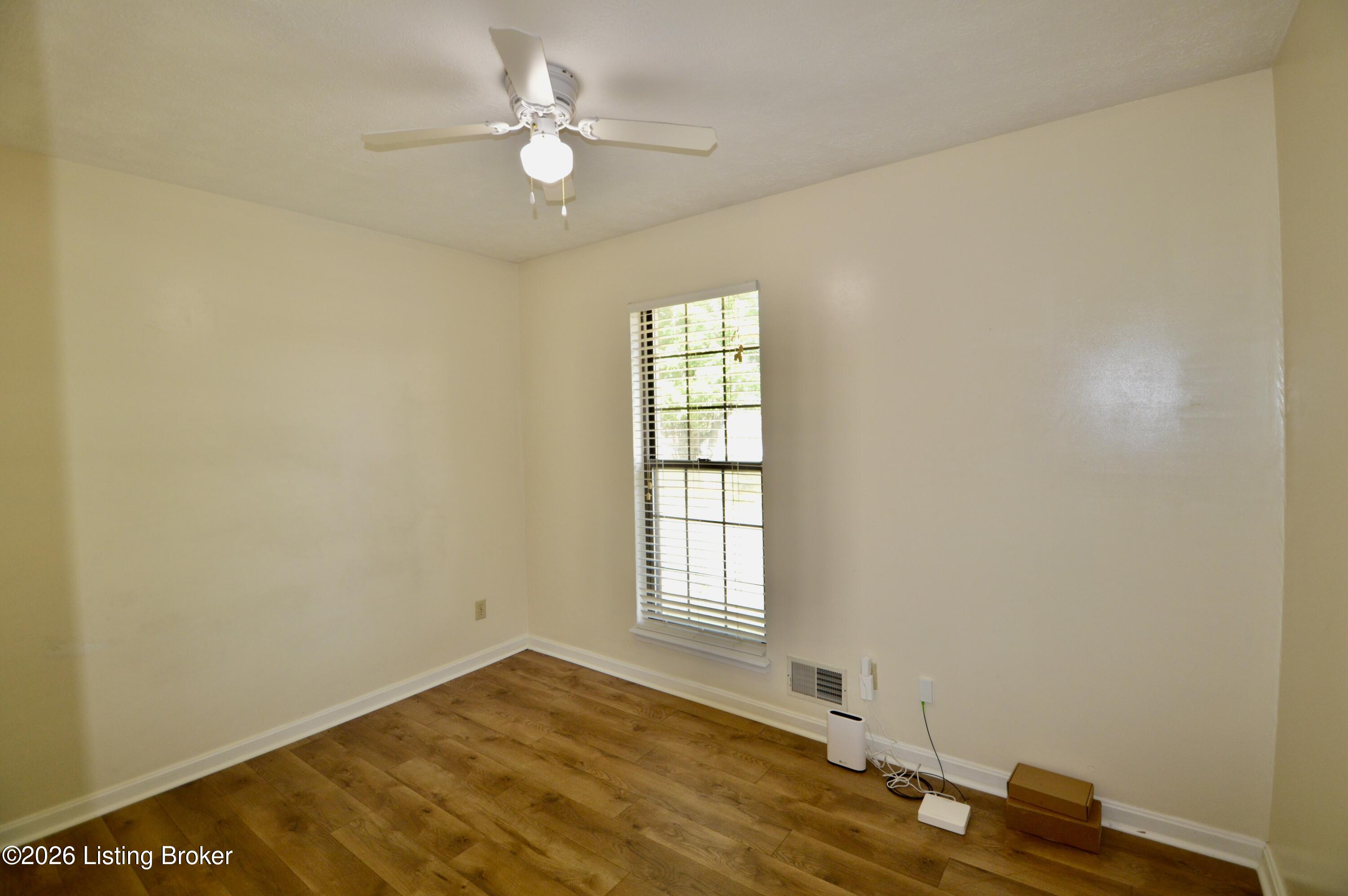 1401 Brooks Hill Rd Property Photo 16