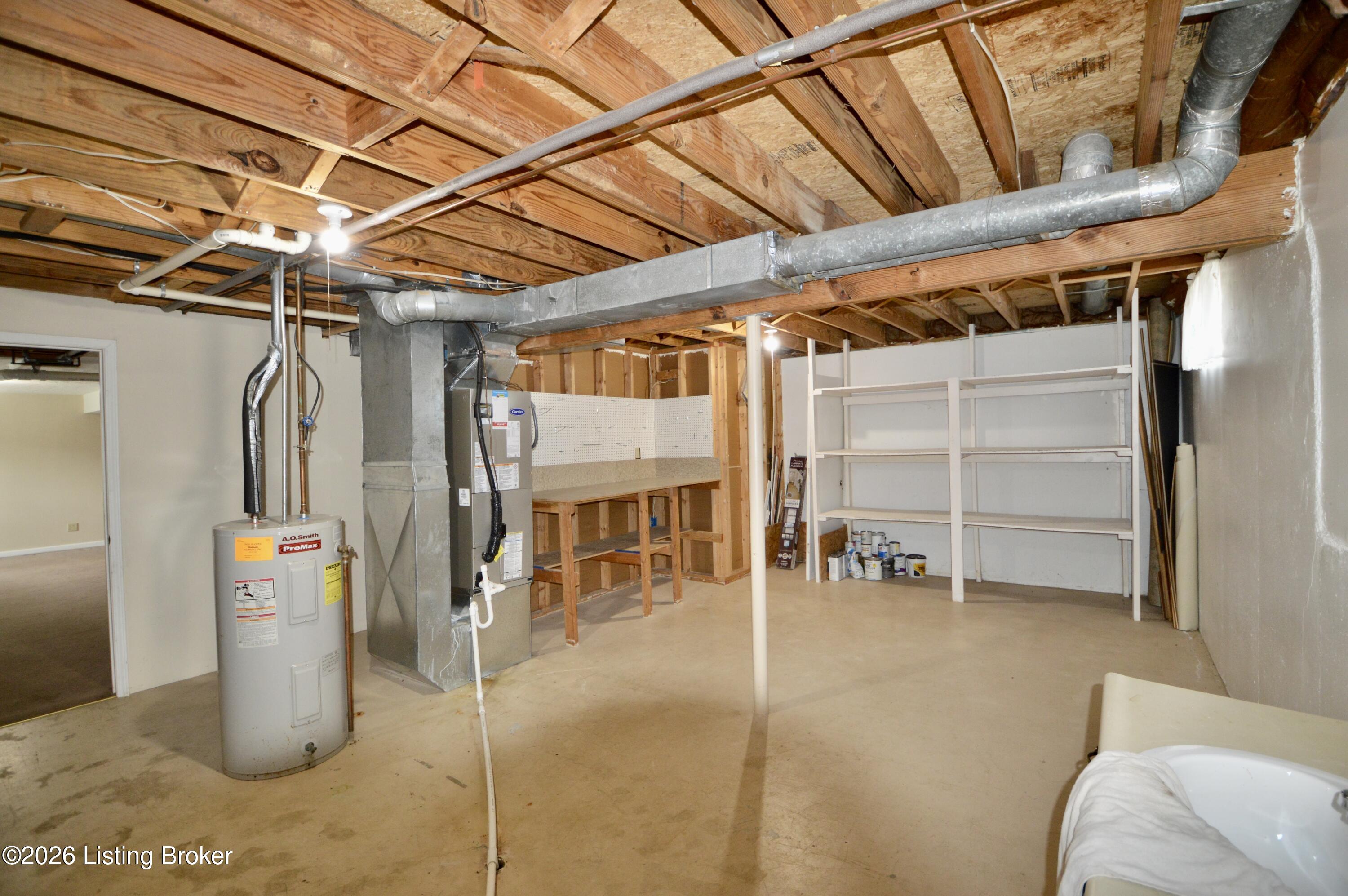 1401 Brooks Hill Rd Property Photo 21