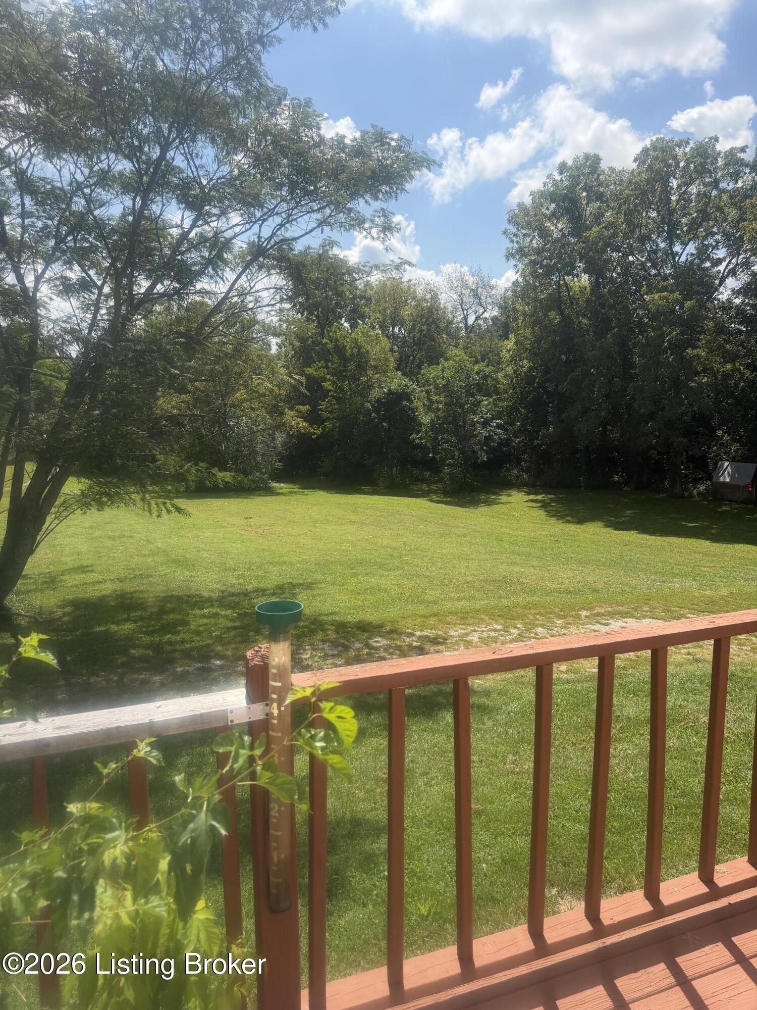 1811 Castle Hwy Property Photo 26