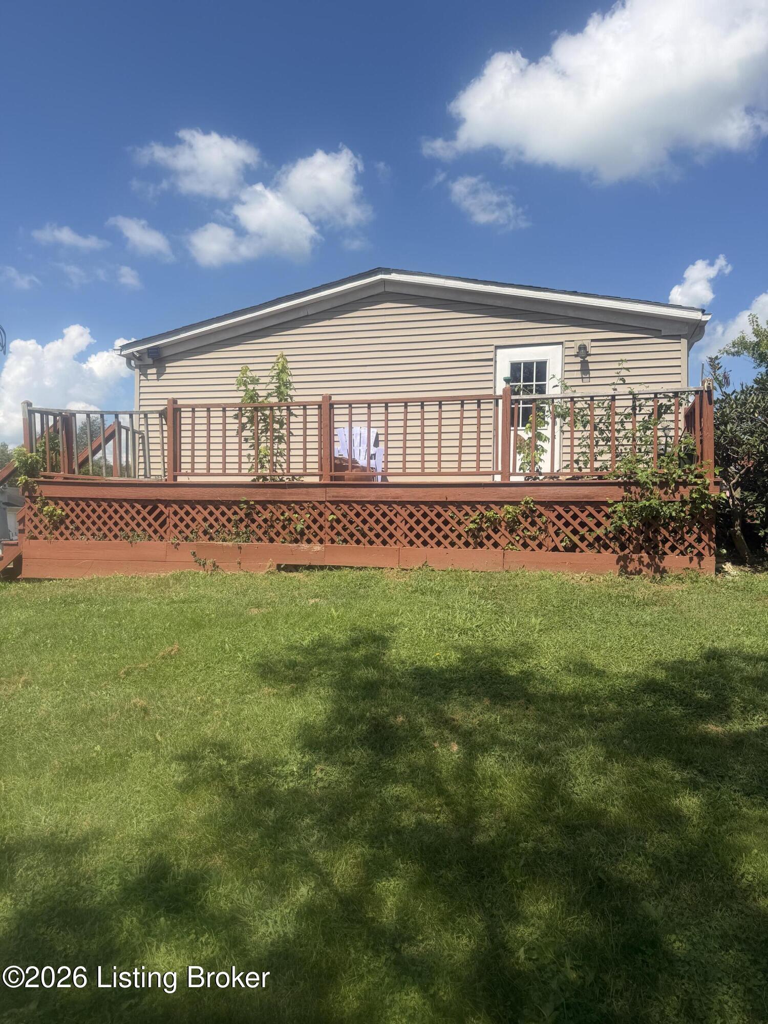 1811 Castle Hwy Property Photo 29