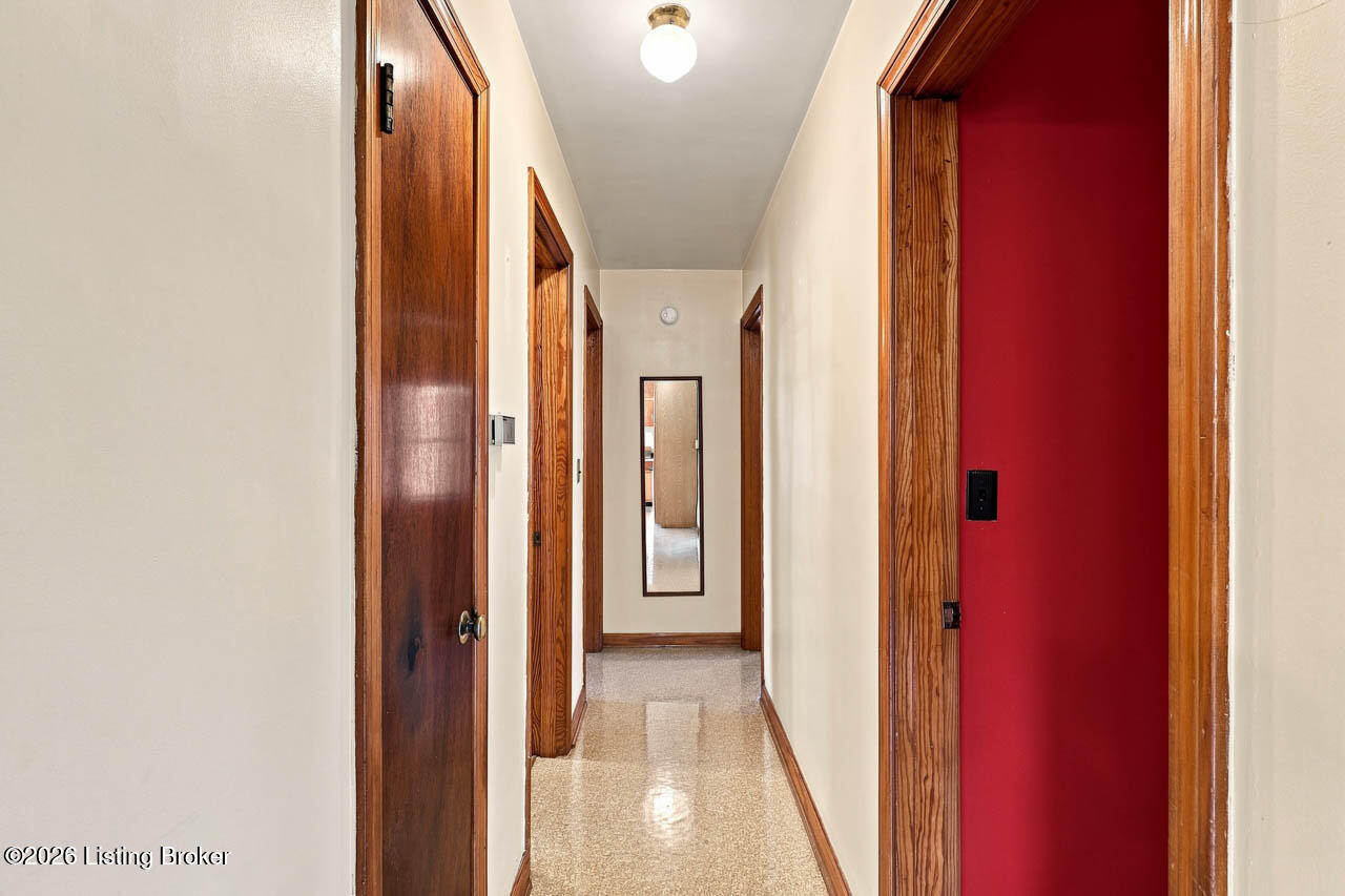 809 Bartley Ave Property Photo 10
