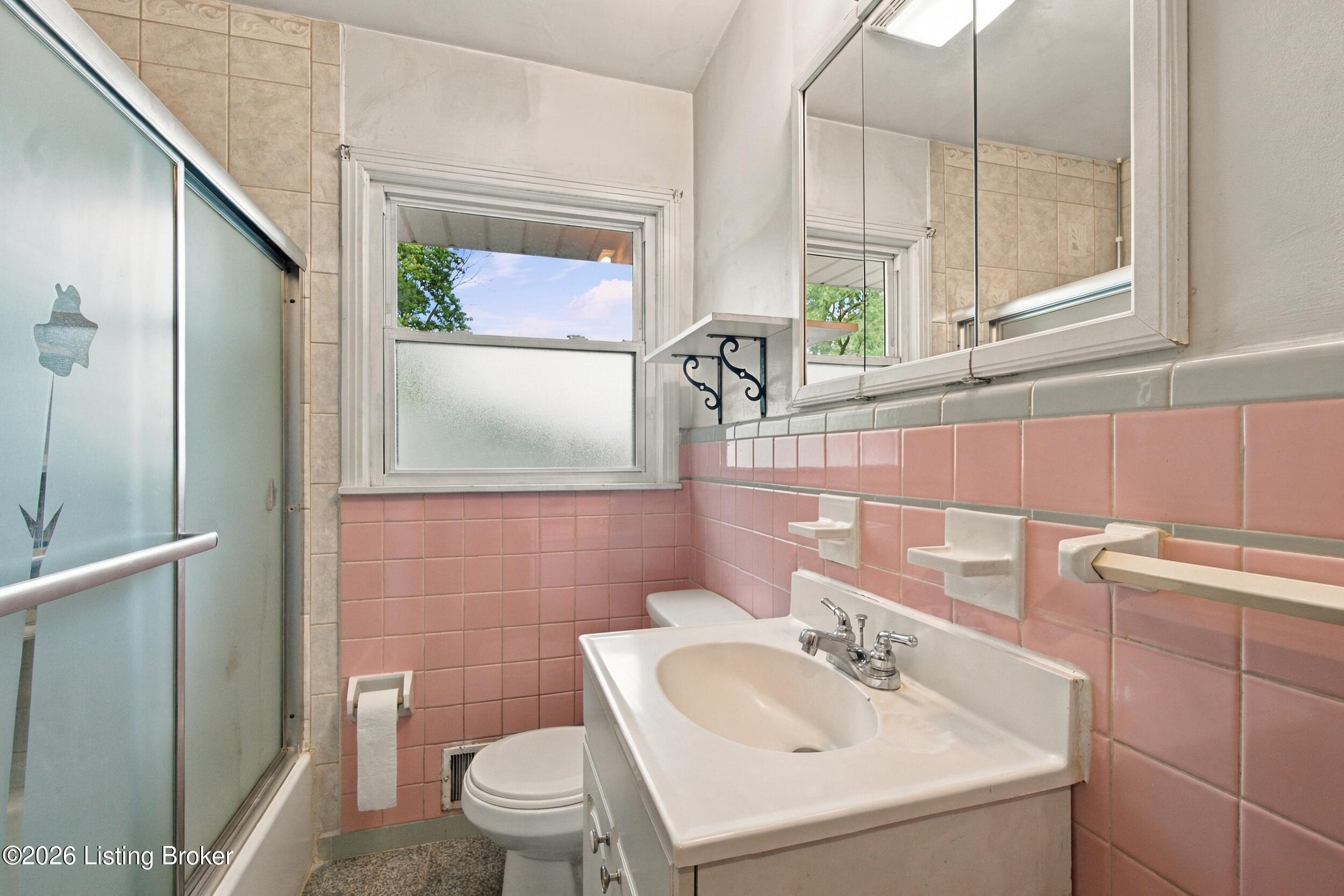 4405 Mann Ave Property Photo 12