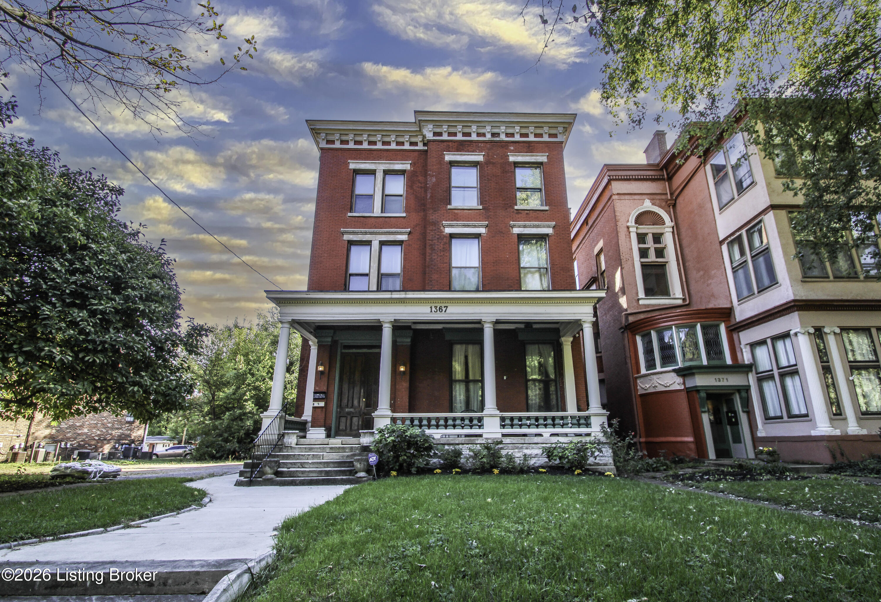 1367 S 4th St # B Property Photo 44