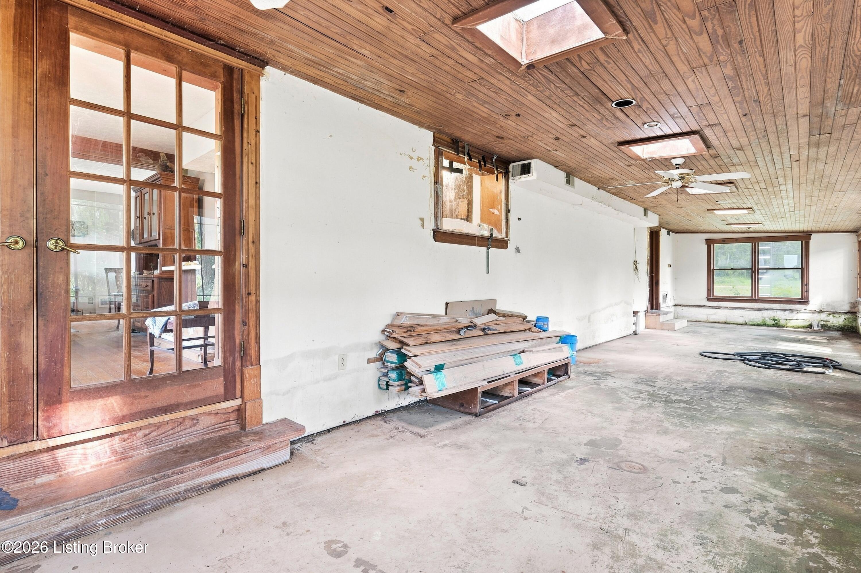 5500 W Highway 524 Property Photo 15
