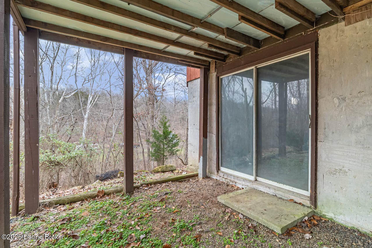 290 Big Cedar Creek Trail Property Photo 47