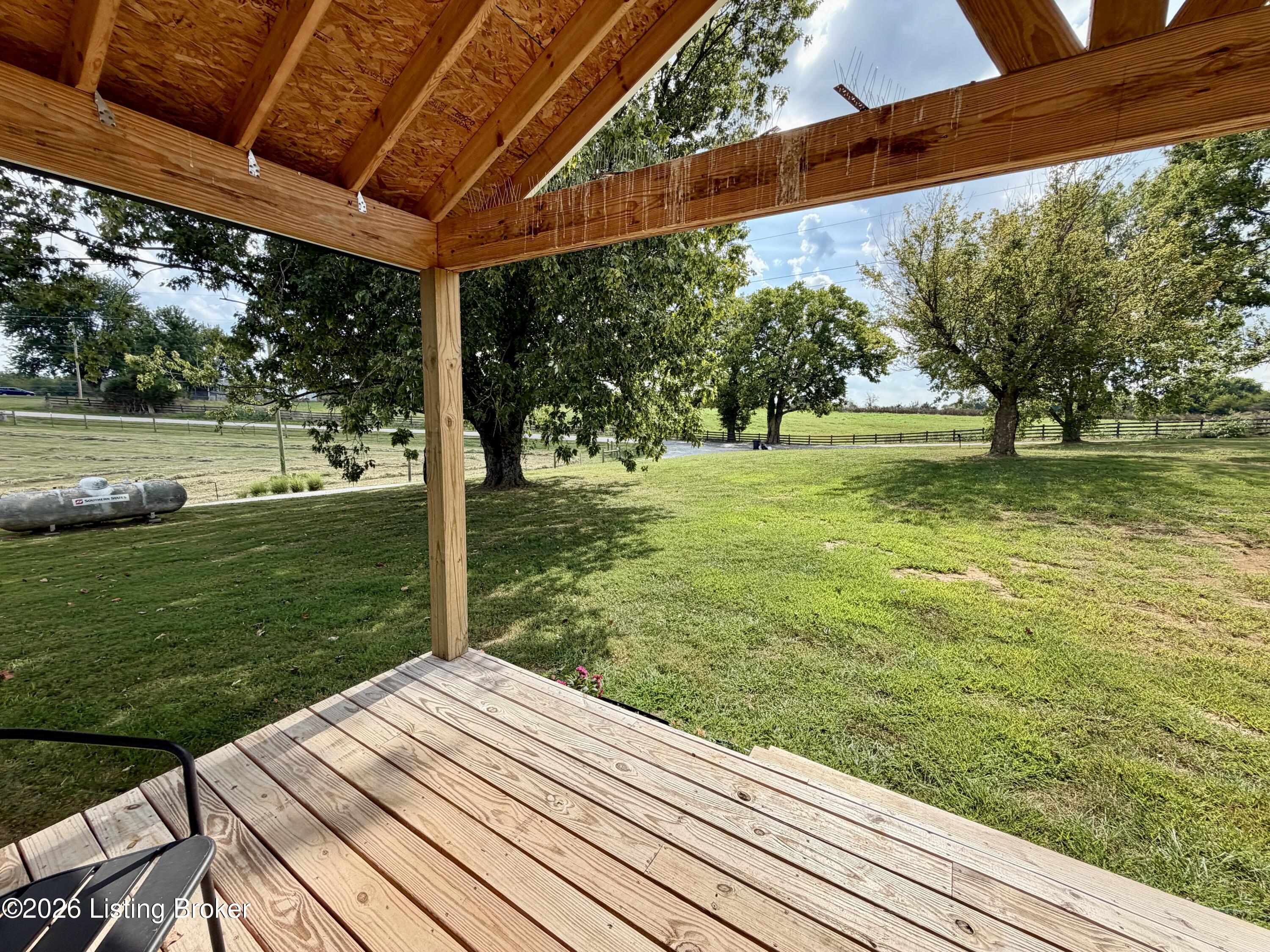 560 Irish Ridge Rd Property Photo 22