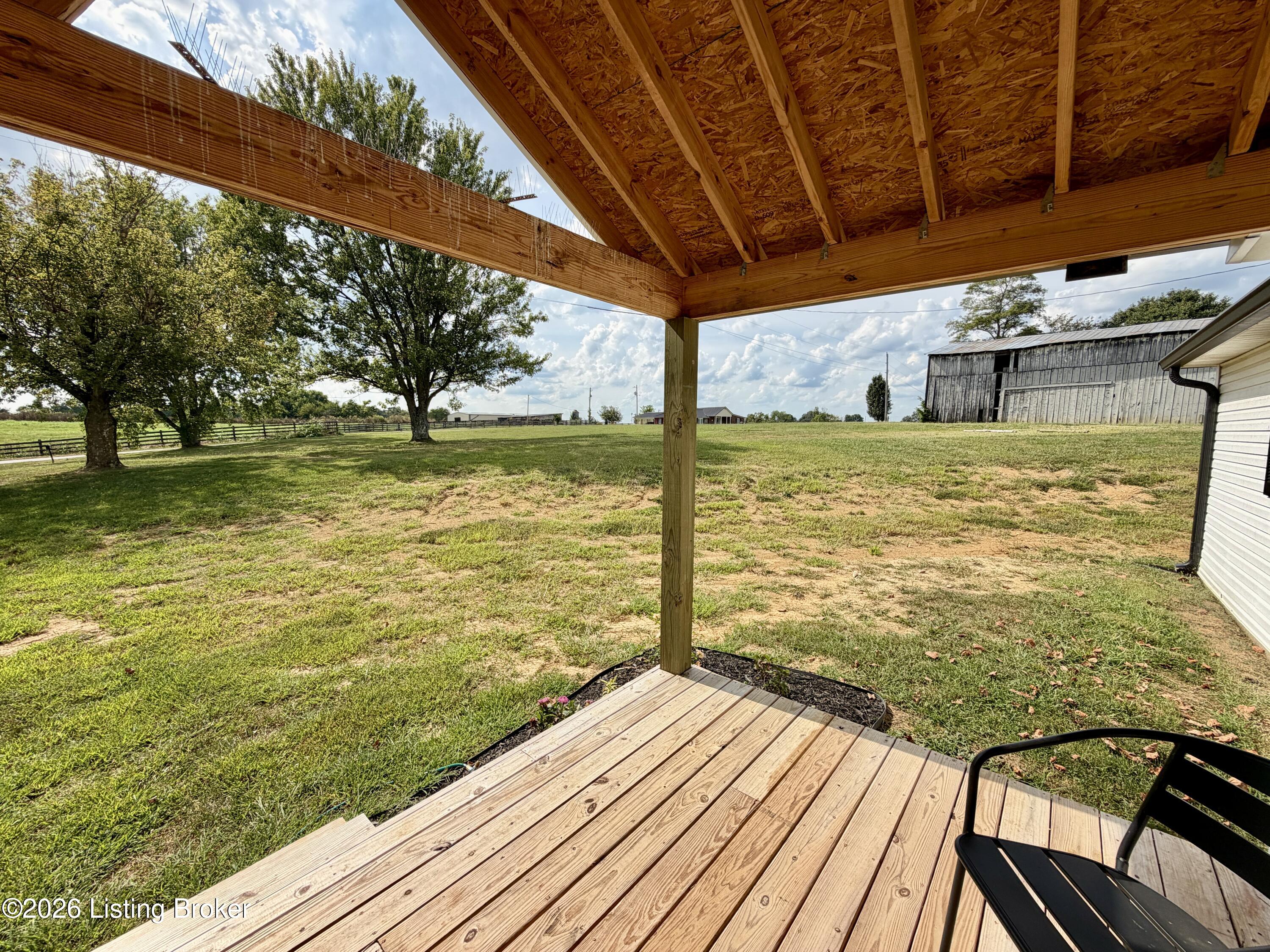 560 Irish Ridge Rd Property Photo 23