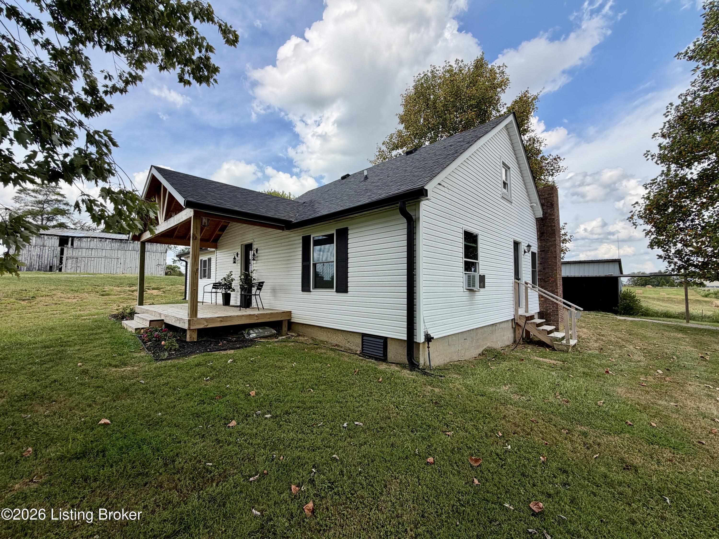 560 Irish Ridge Rd Property Photo 24