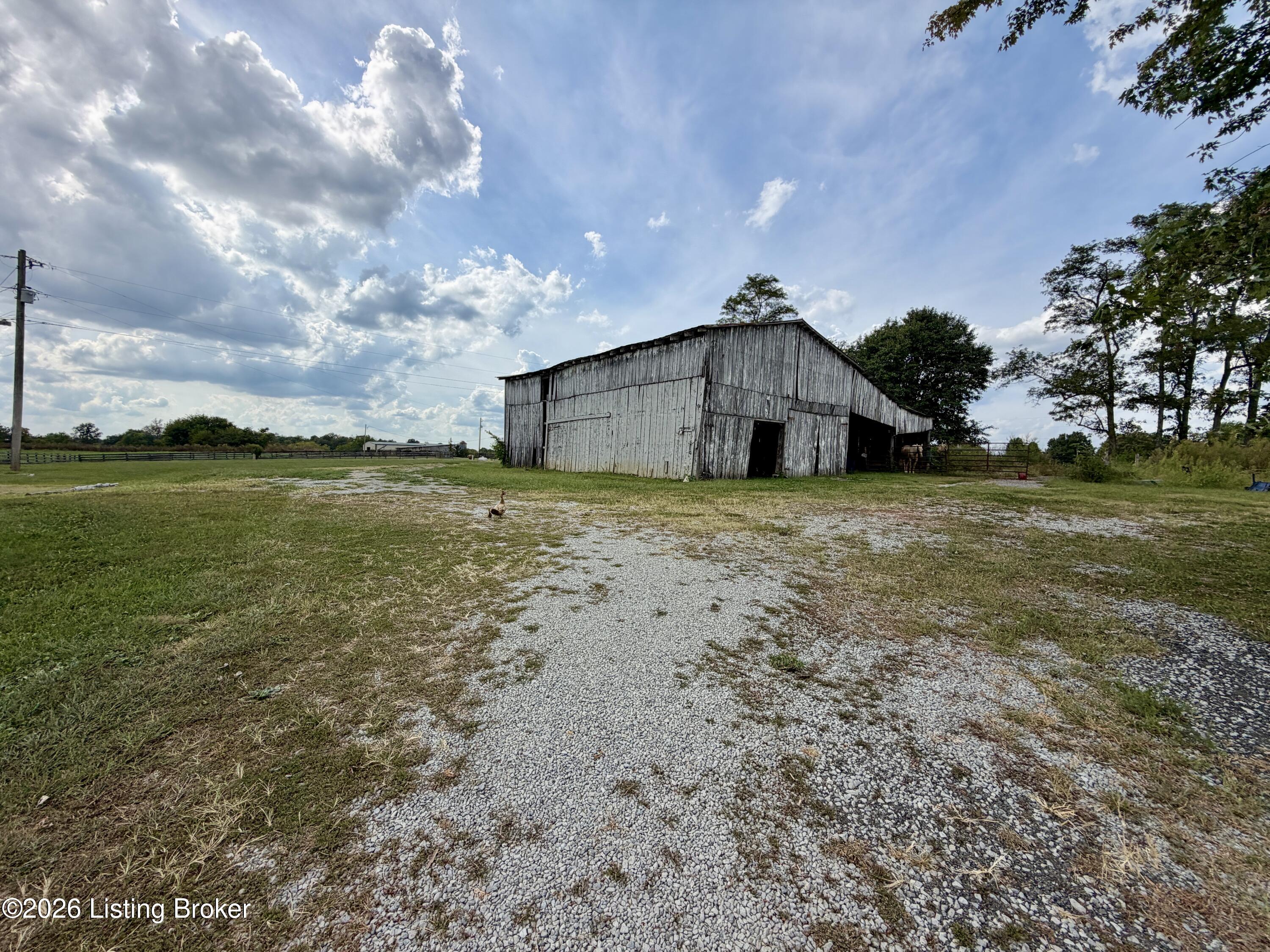 560 Irish Ridge Rd Property Photo 32
