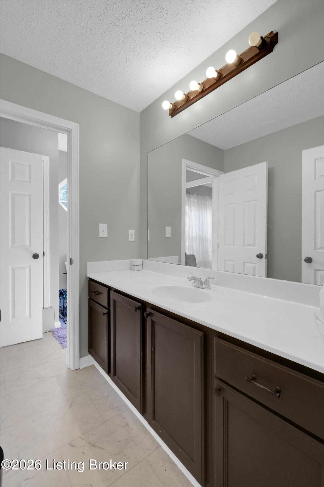 4413 Baygarden Ct Property Photo 11