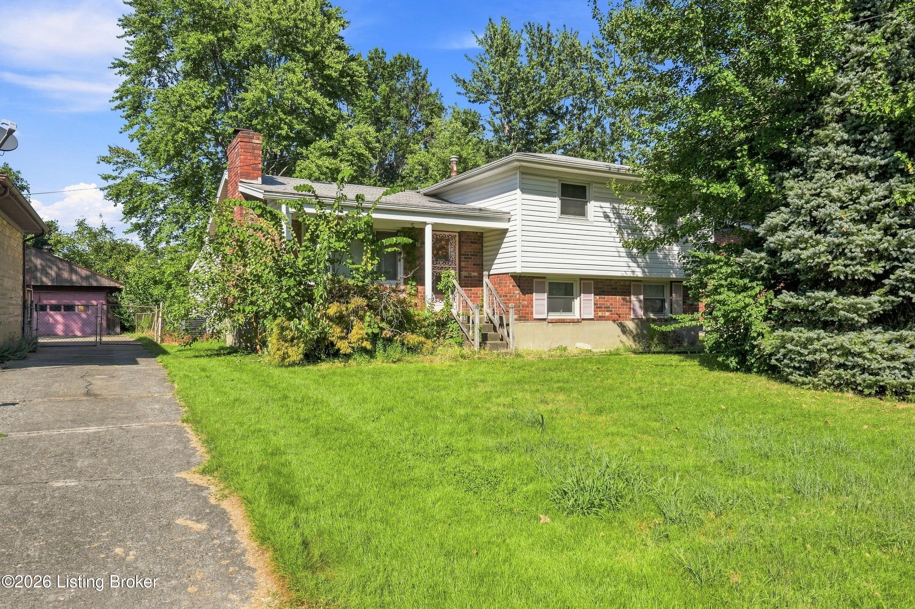 3501 Foreman Ln Property Photo 1