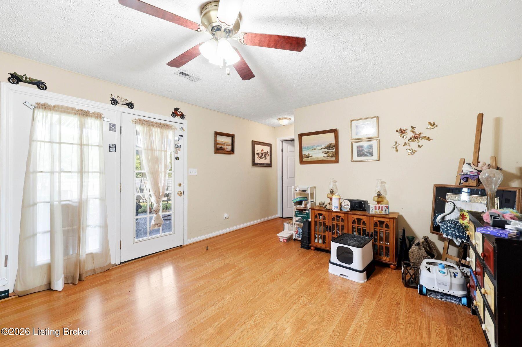 48 Hunters Trace Property Photo 21