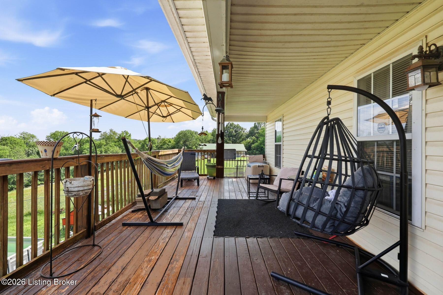 48 Hunters Trace Property Photo 25