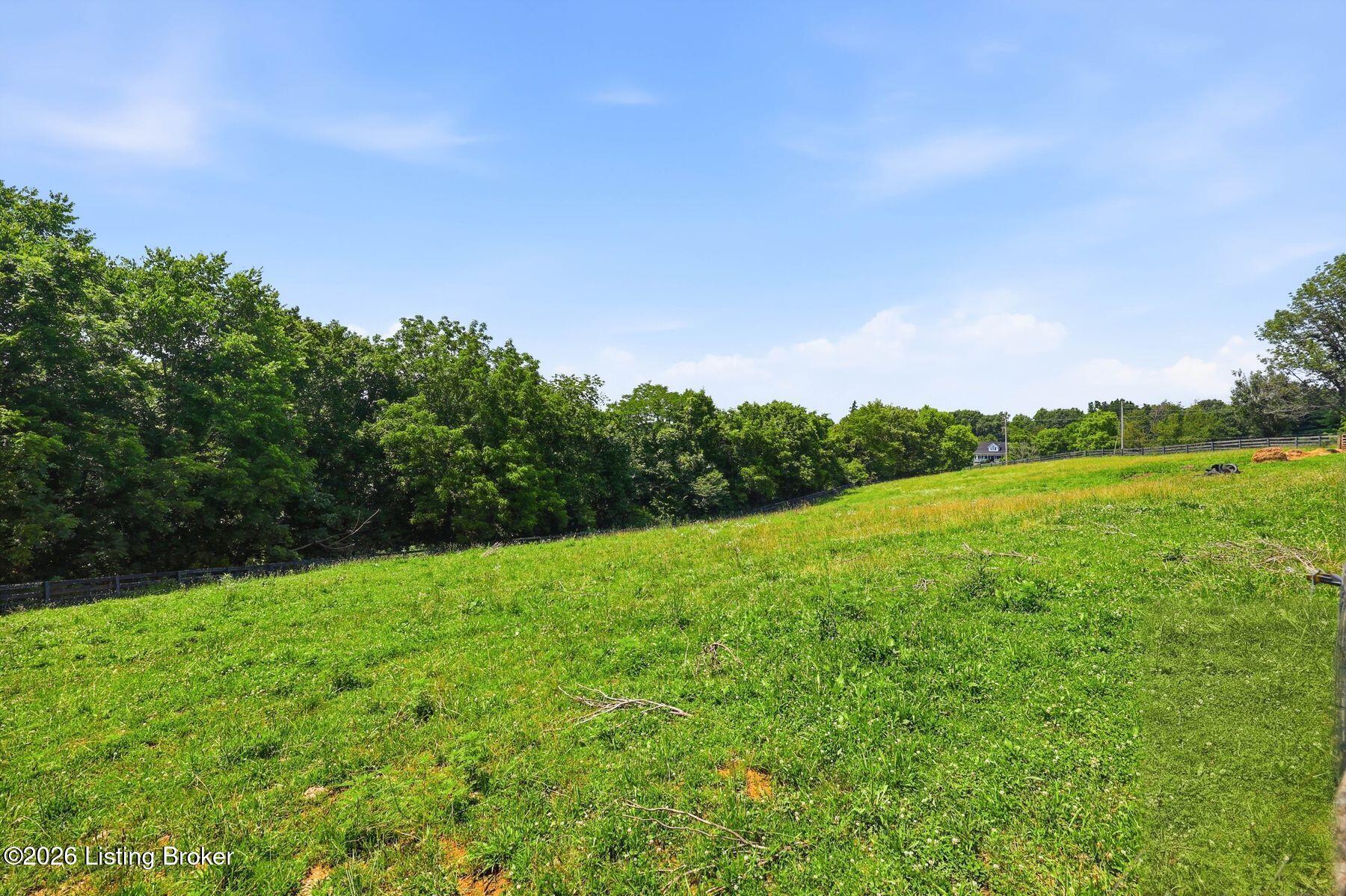48 Hunters Trace Property Photo 40