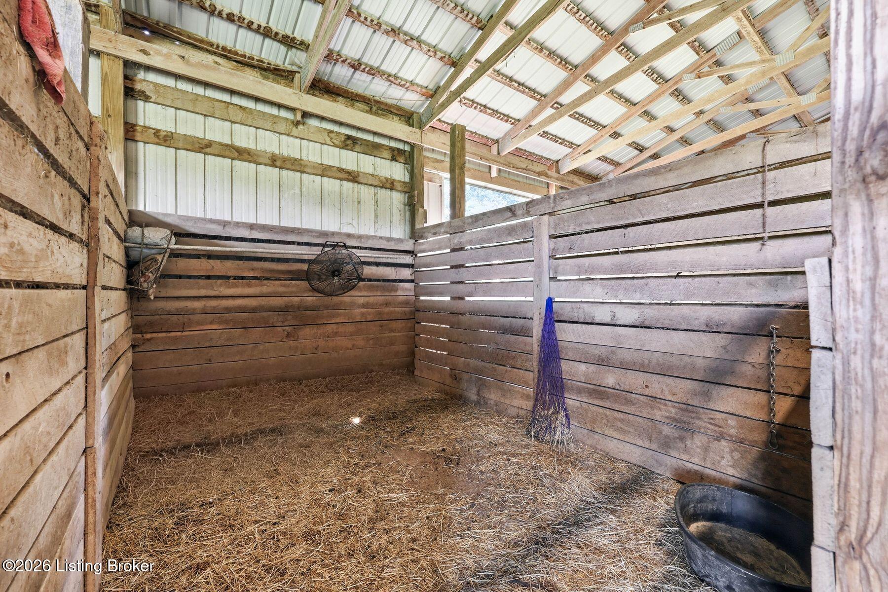 48 Hunters Trace Property Photo 45