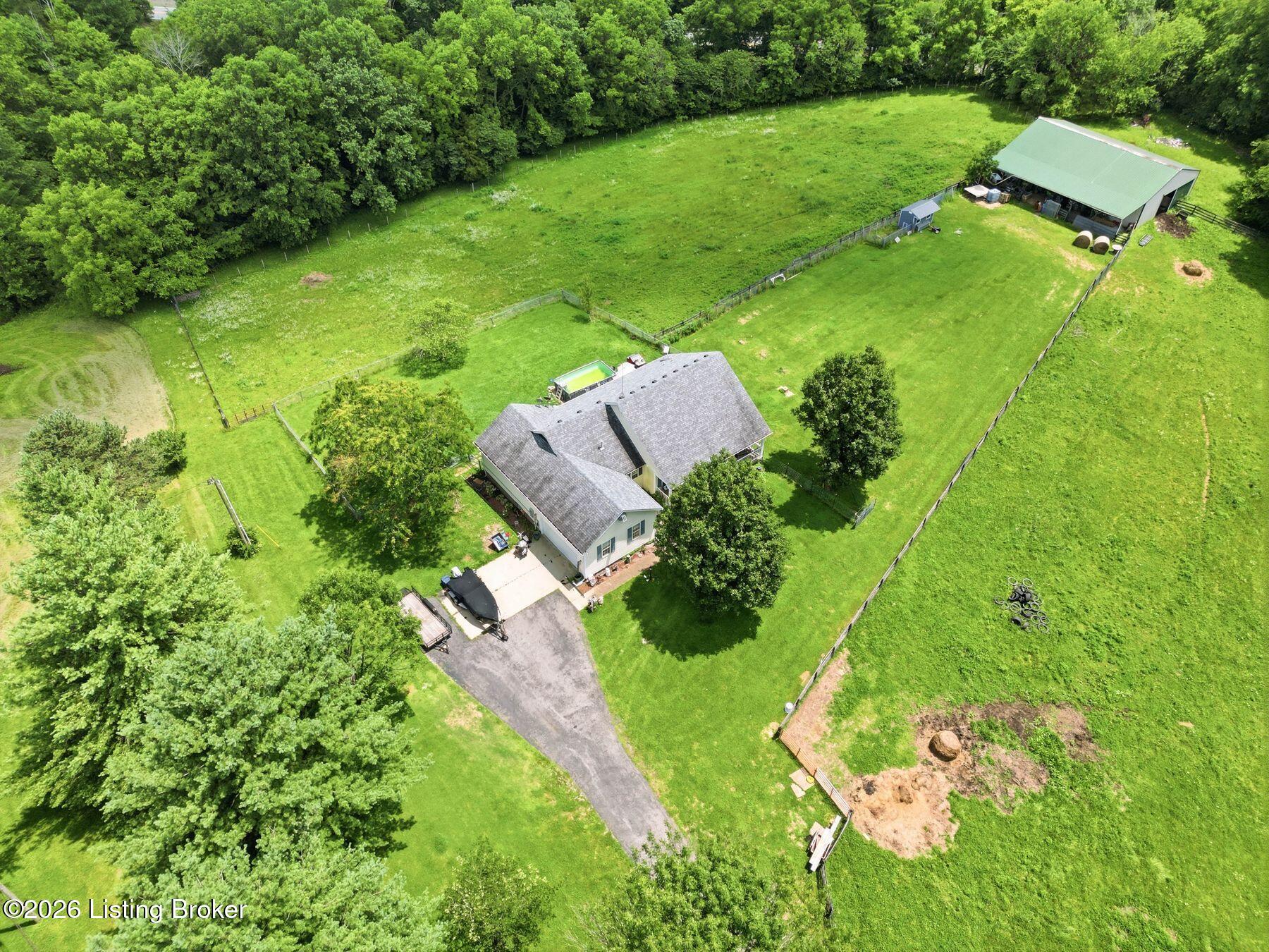 48 Hunters Trace Property Photo 49