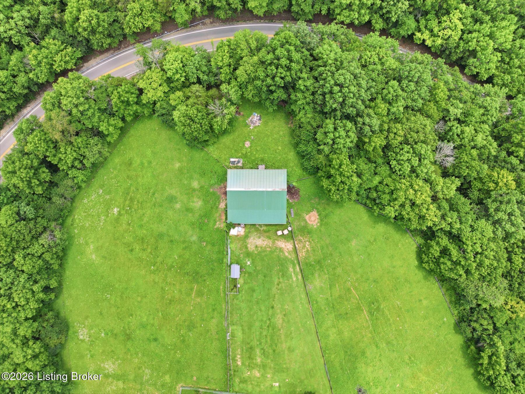 48 Hunters Trace Property Photo 57