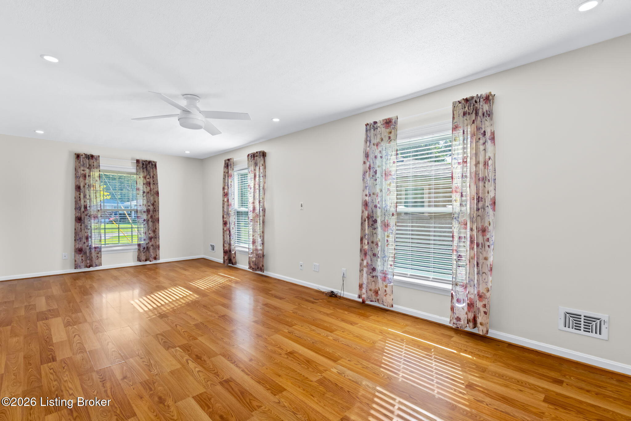 5428 Sunnybrook Dr Property Photo 14