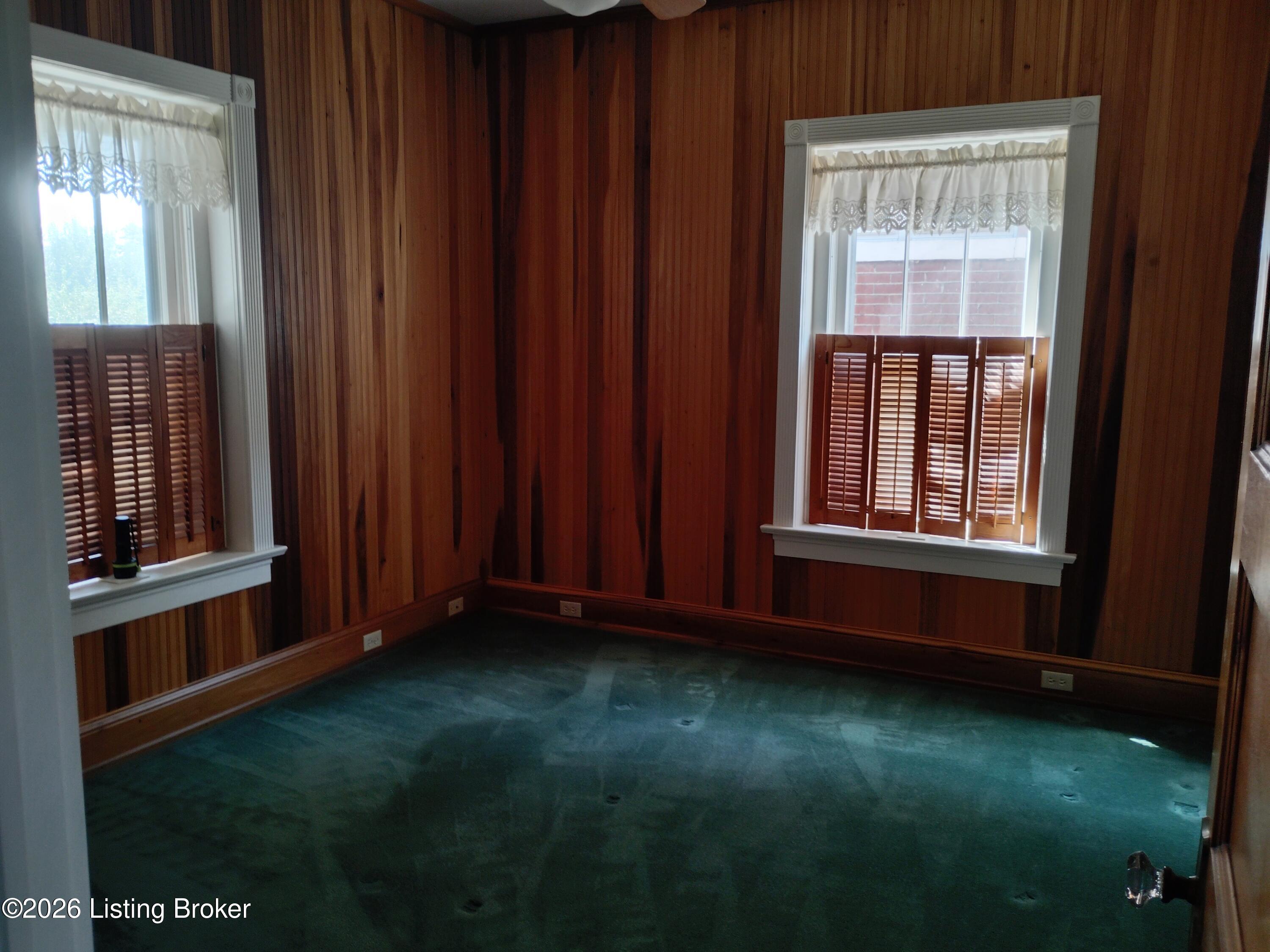 2108 Edgeland Ave Property Photo 26