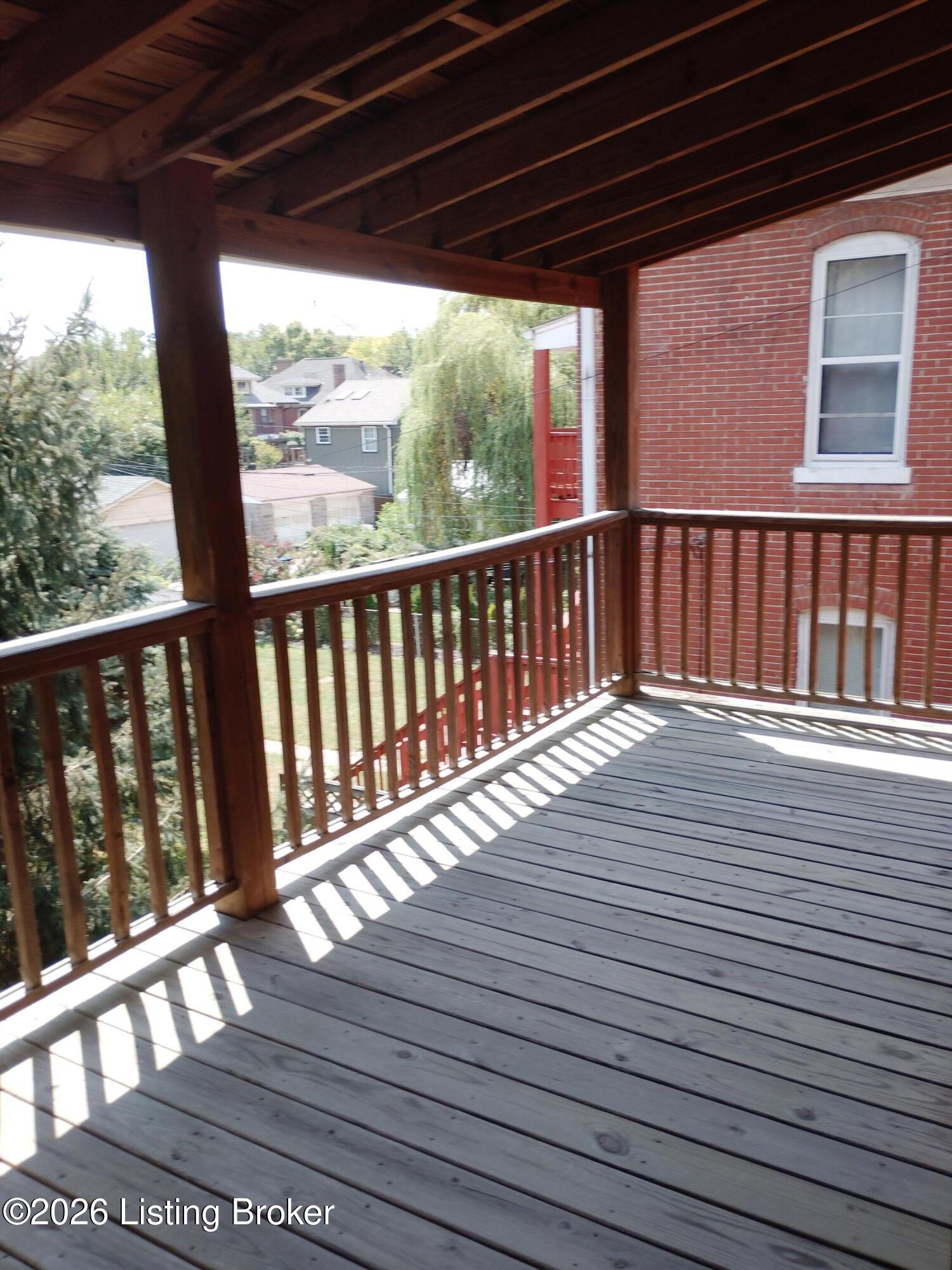 2108 Edgeland Ave Property Photo 33
