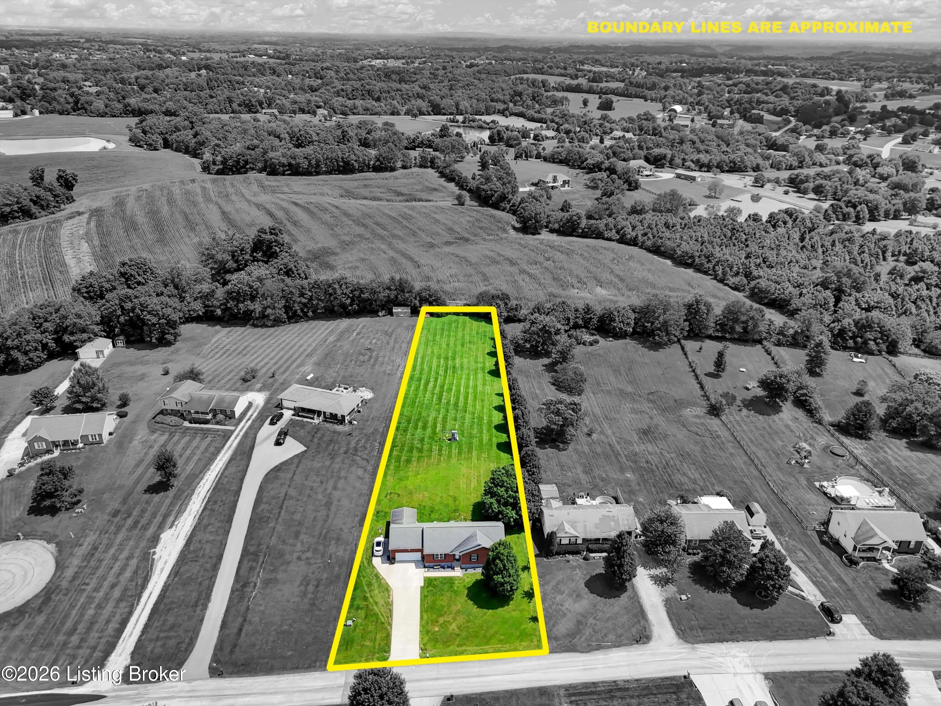 193 Ashland Meadows Dr Property Photo 3