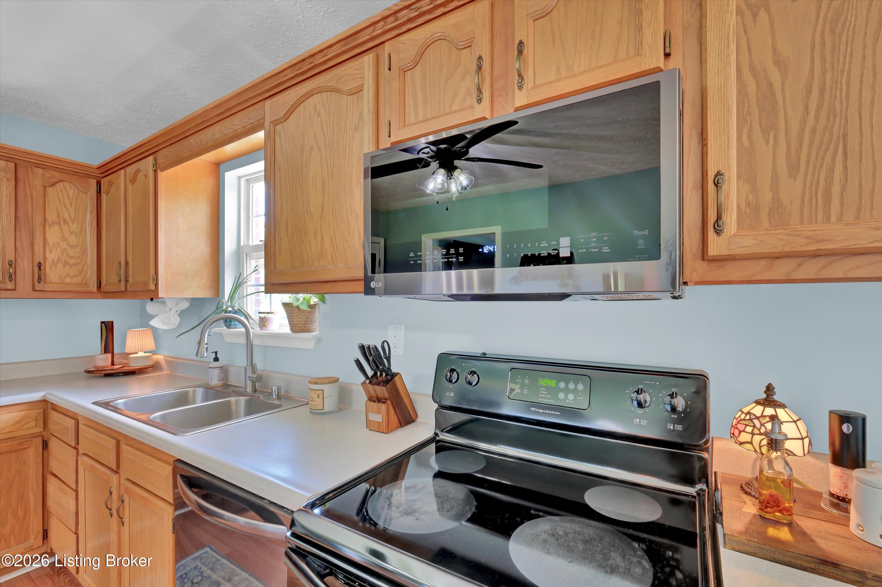 193 Ashland Meadows Dr Property Photo 25