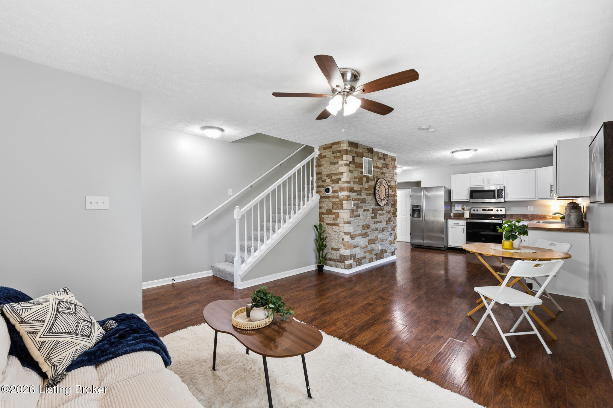 2734 Fleming Ave Property Photo 7