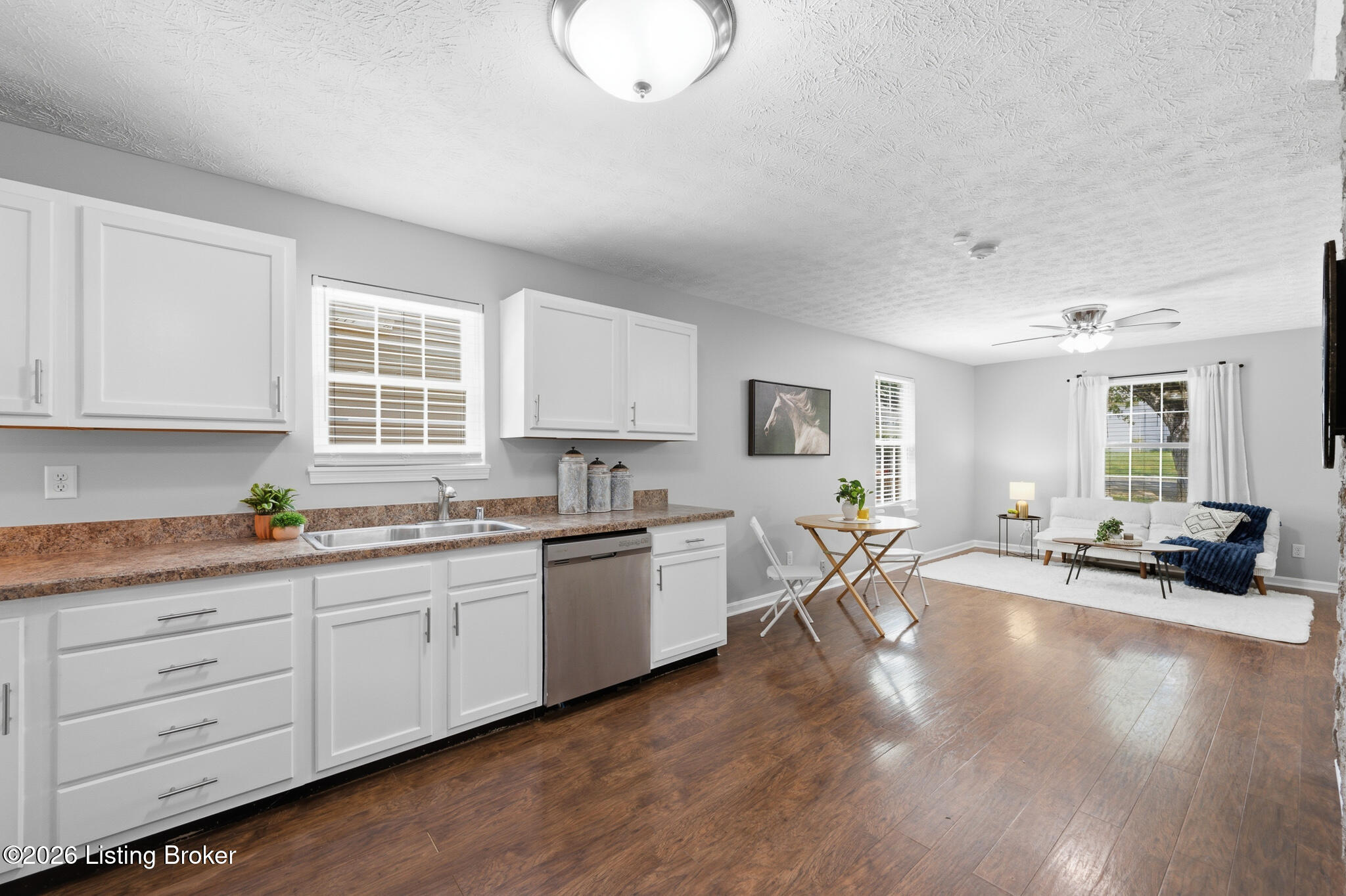 2734 Fleming Ave Property Photo 12
