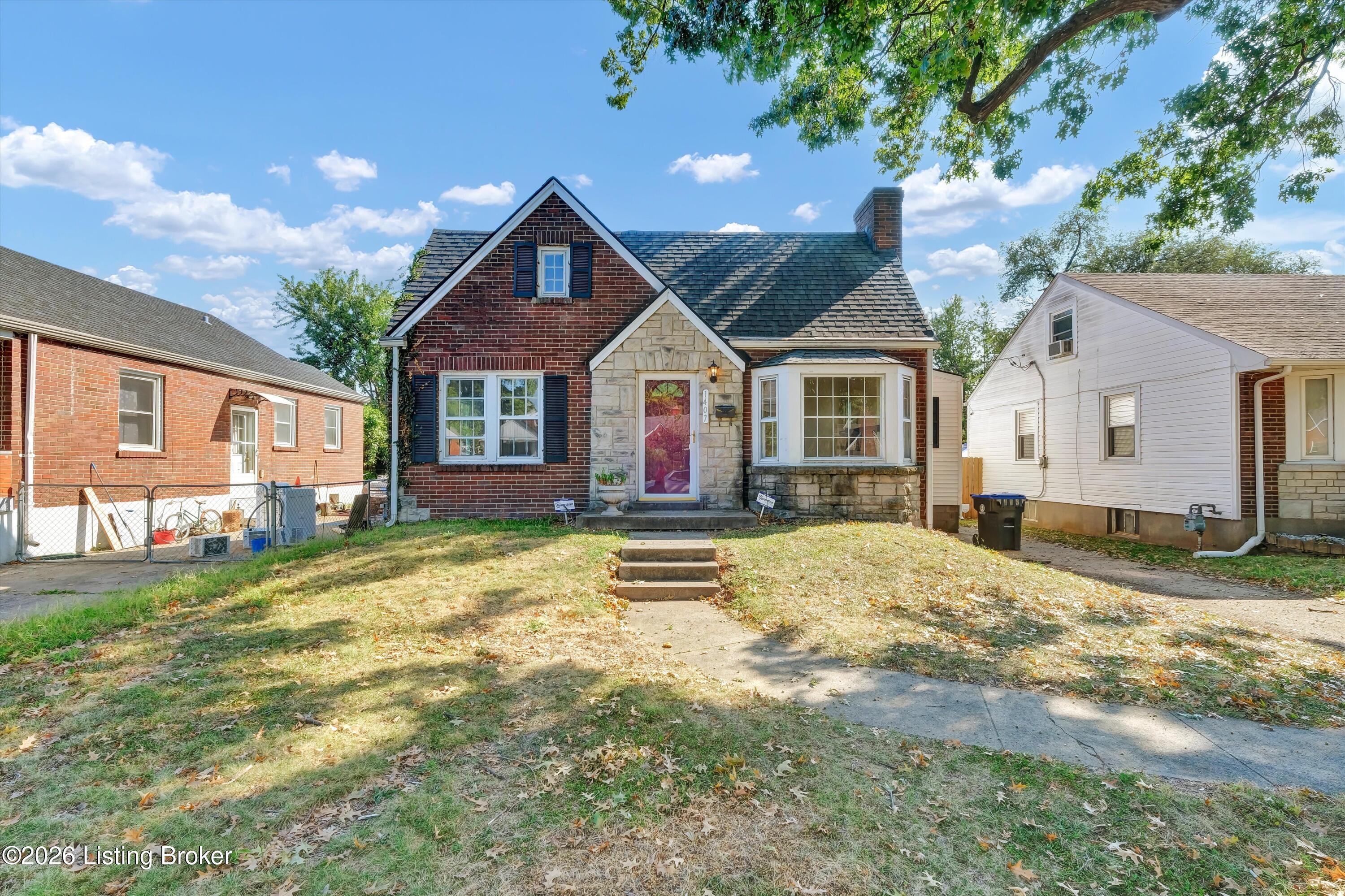 1407 Central Ave Property Photo 2