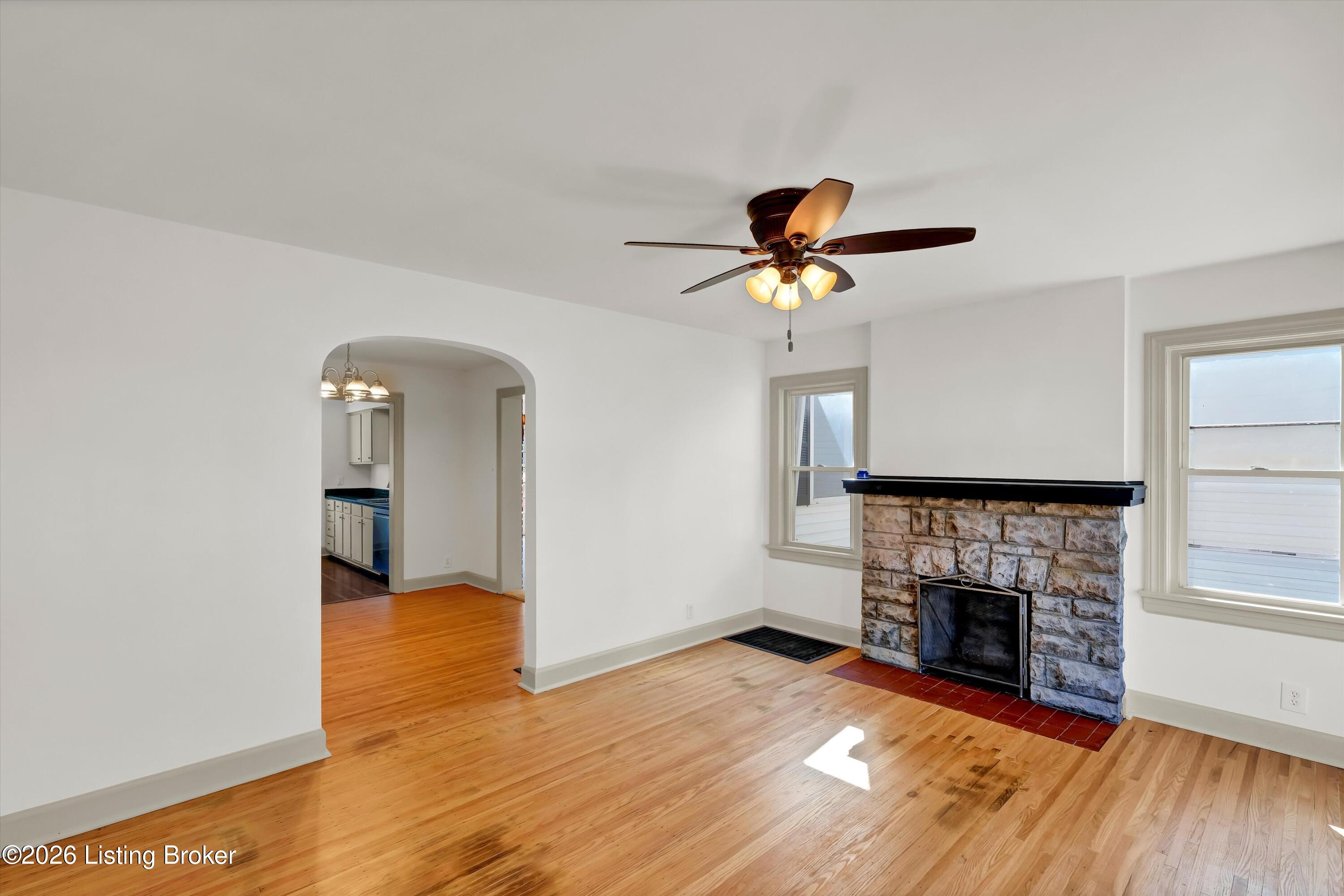 1407 Central Ave Property Photo 6